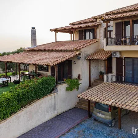 Billy Farmland By Travelpro Services- Halkidiki