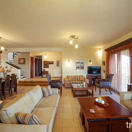 Billy Farmland By Travelpro Services- Halkidiki * Nea Triglia
